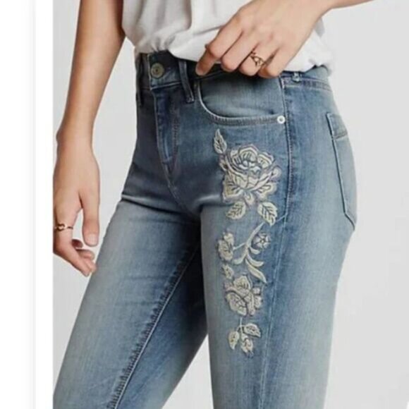 Express Mid Rise Floral Embroidery Jean Legging - Picture 1 of 11